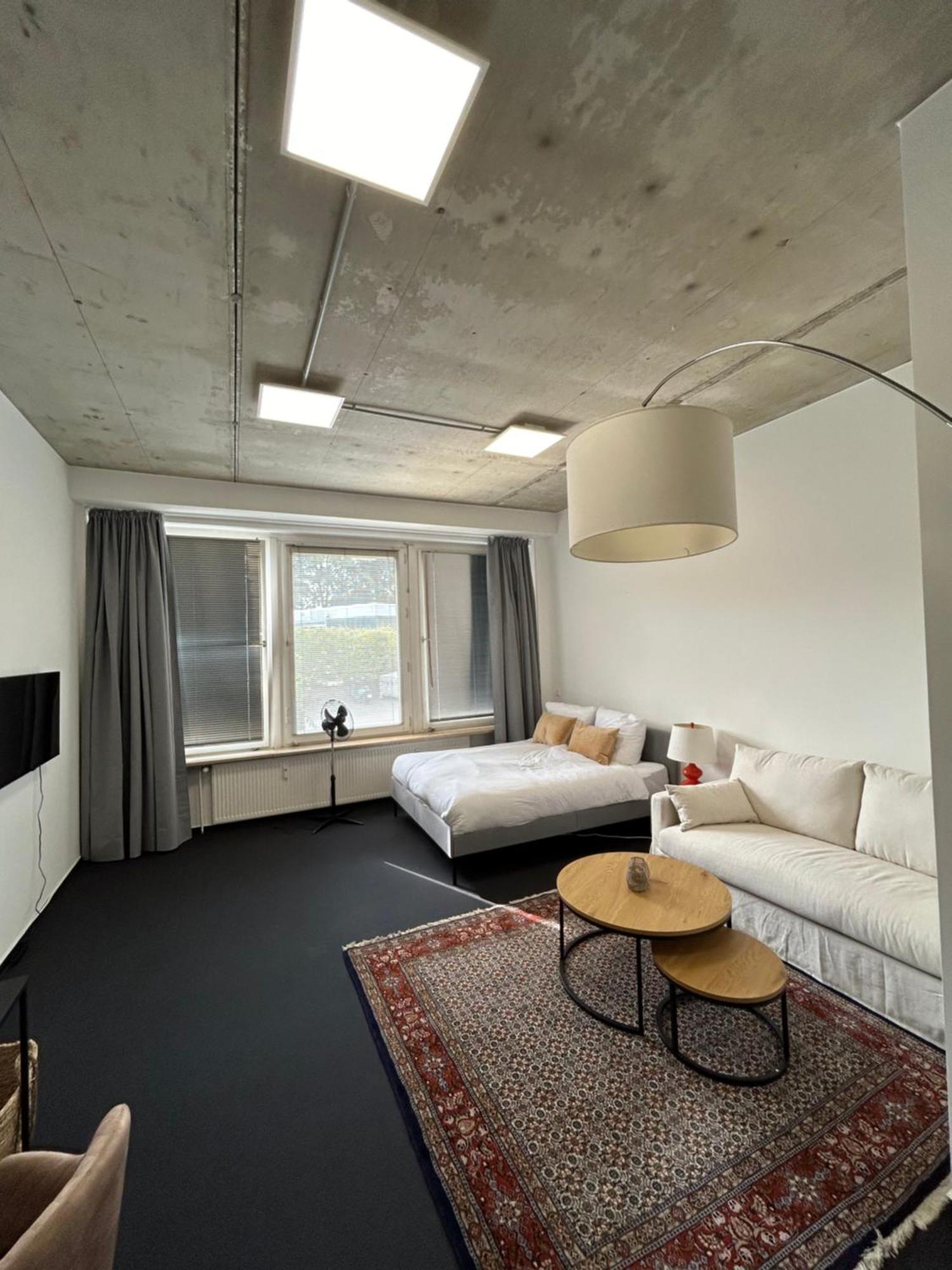 35 Qm Grosses Apartment Mit Eigenem Badezimmer In Den Elbvororten Гамбург Экстерьер фото